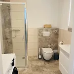 Billys Apartment, Renoviert, Parkplatz, Netflix Altmünster