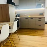 Billys Apartment, Renoviert, Parkplatz, Netflix *