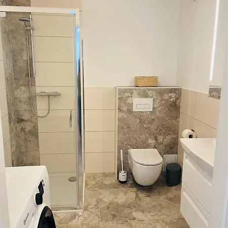 Billys Apartment, Renoviert, Parkplatz, Netflix Altmünster