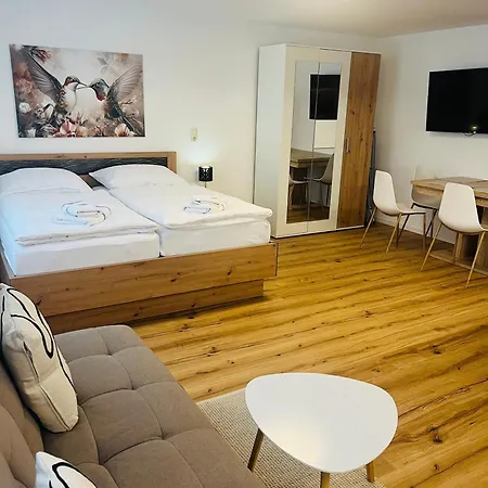 Billys Apartment, Renoviert, Parkplatz, Netflix * Altmünster