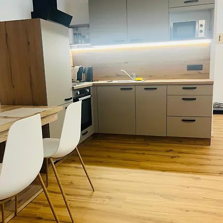 Billys Apartment, Renoviert, Parkplatz, Netflix *