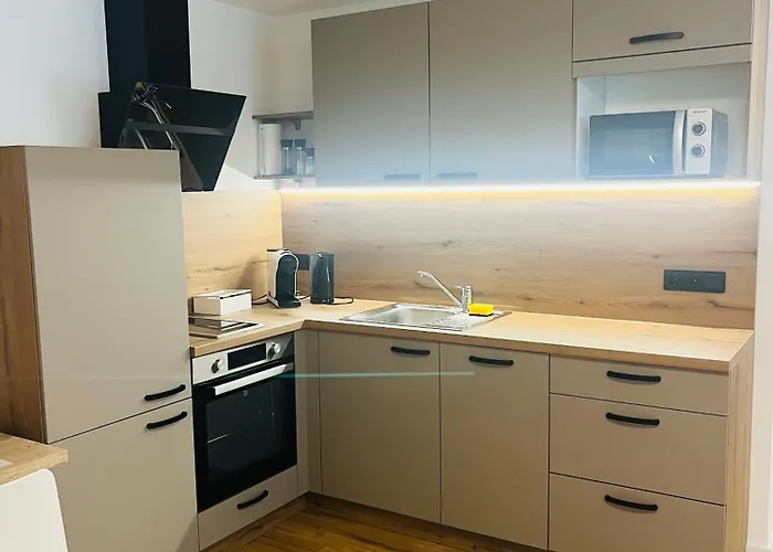 Billys Apartment, Renoviert, Parkplatz, Netflix Lägenhet Altmünster
